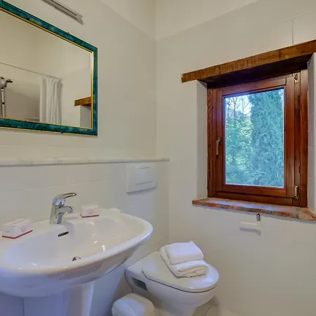 Comfortable Romeo Among Greenery - Happy Apartment Borgo a Mozzano