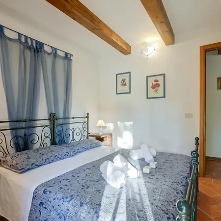 Hébergement de vacances Comfortable Romeo Among Greenery - Happy