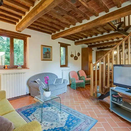 Comfortable Romeo Among Greenery - Happy Apartment Borgo a Mozzano
