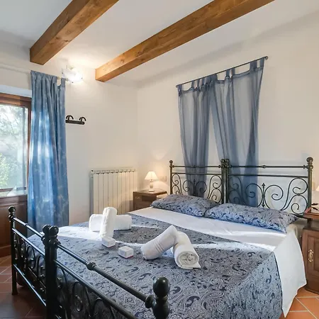 Comfortable Romeo Among Greenery - Happy Apartment *