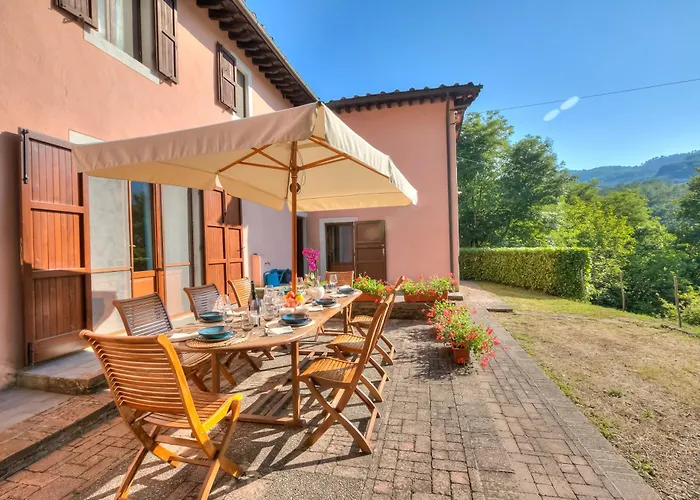 Comfortable Romeo Among Greenery - Happy Borgo a Mozzano