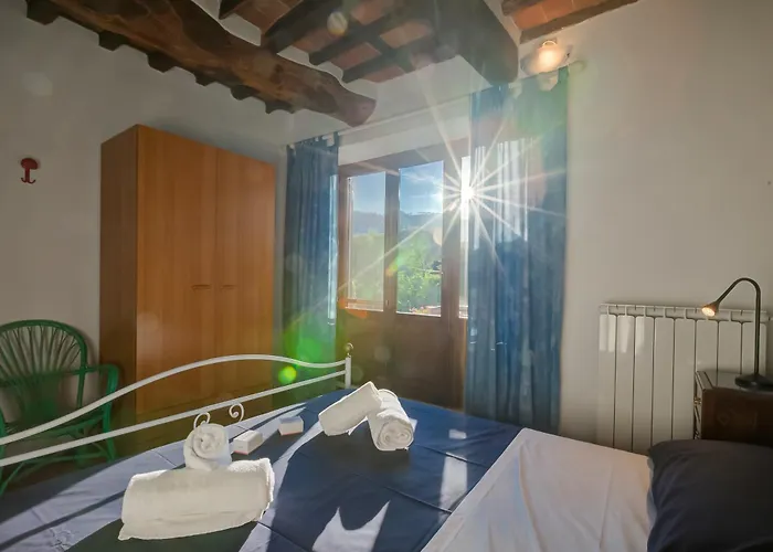 Comfortable Romeo Among Greenery - Happy * Borgo a Mozzano